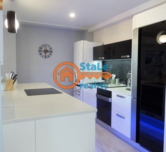 Prodej měšťanského domu  272 m2