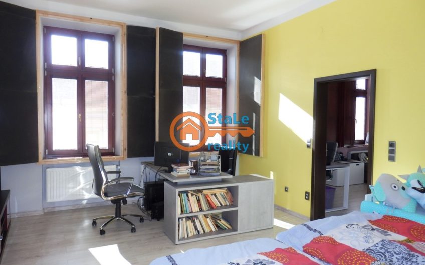 Prodej měšťanského domu  272 m2