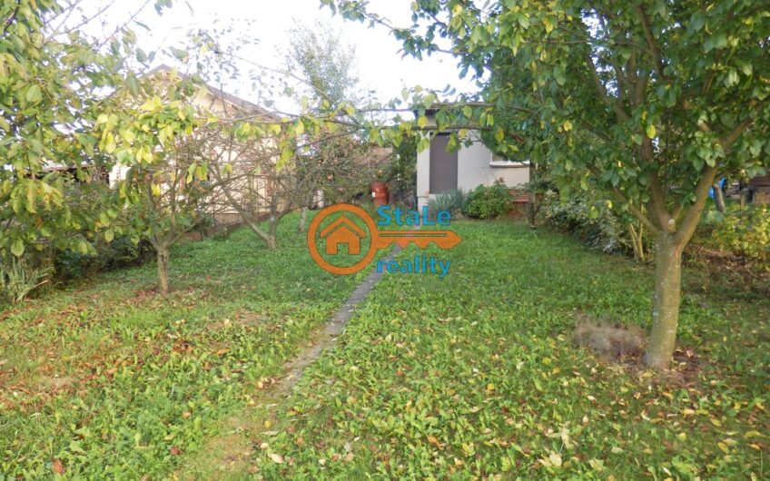 Prodej zahrady 183 m2 s chatkou 15 m2 Pod Bílou horou