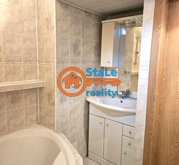 Prodej bytu 3+1 v osobním vlastnictví v cihlovém domě 72 m2