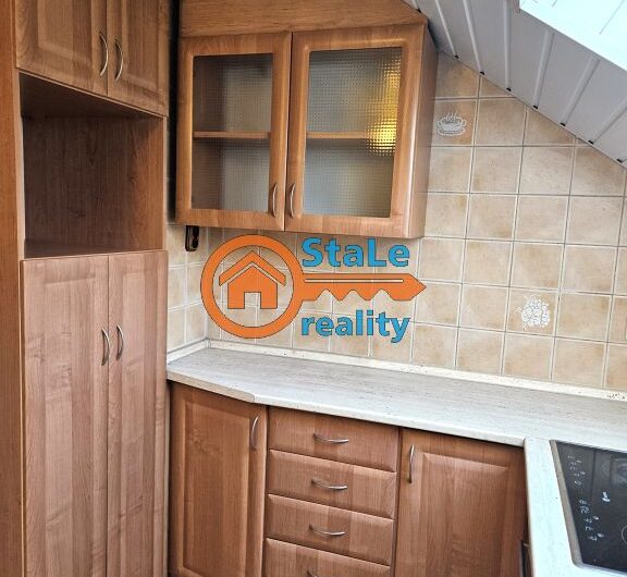 Prodej bytu 3+1 v osobním vlastnictví v cihlovém domě 72 m2