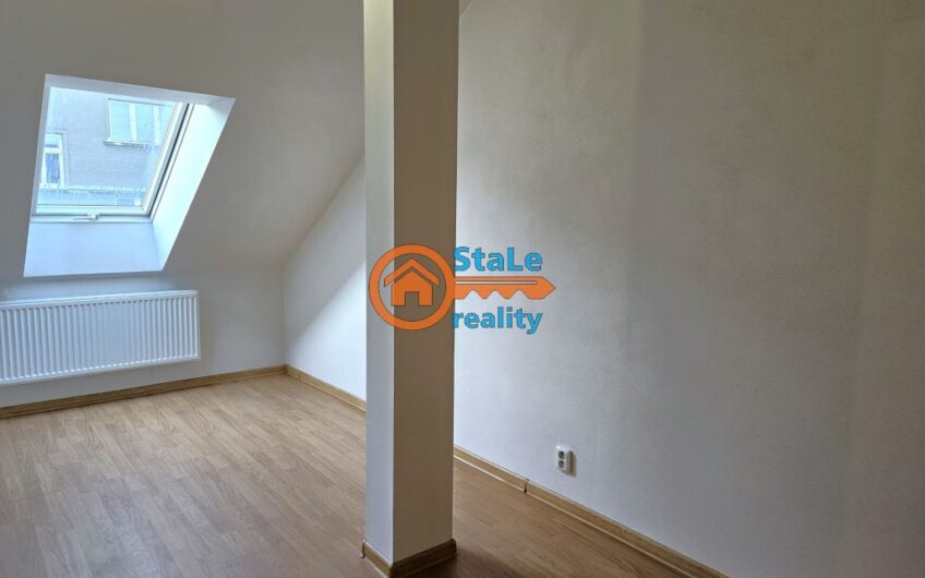 Prodej bytu 3+1 v osobním vlastnictví v cihlovém domě 72 m2