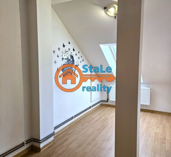 Prodej bytu 3+1 v osobním vlastnictví v cihlovém domě 72 m2