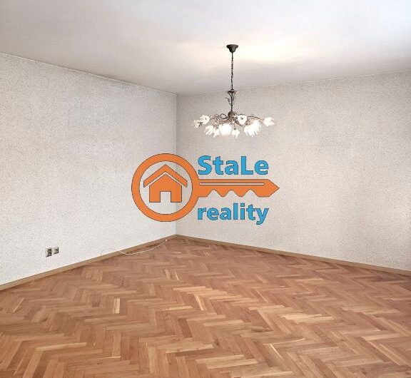 Prodej bytu 3+1 v osobním vlastnictví v cihlovém domě 72 m2