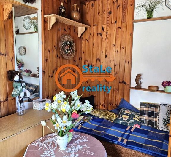 Prodej zděné, podsklepené chaty se zahradou 371 m2