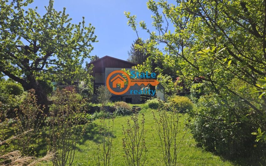 Prodej zděné, podsklepené chaty se zahradou 371 m2