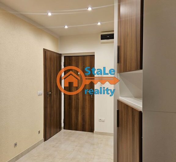 Prodej bytu 2+1 s lodžií a vybavením po kompletní rekonstrukci 60 m2