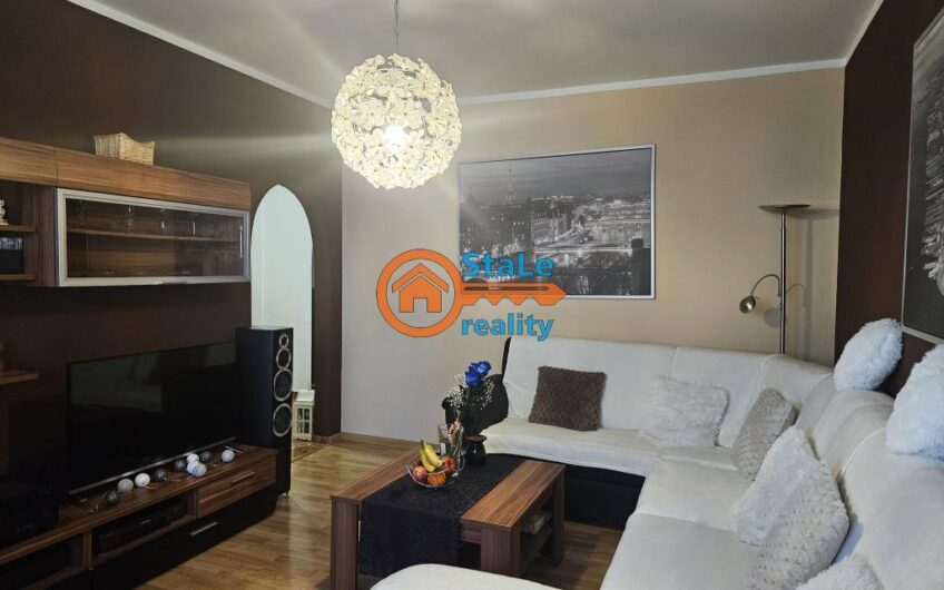 Prodej bytu 4+1 se zasklenou lodžií v osobním vlastnictví  80 m2