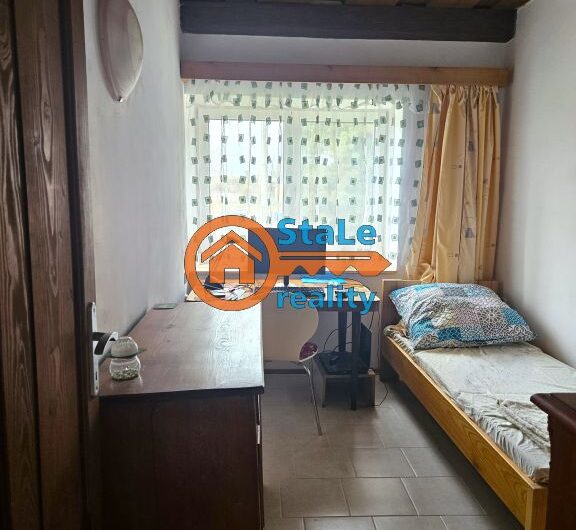 Pronájem dvougeneračního rodinného domu se zahradou 150 m2